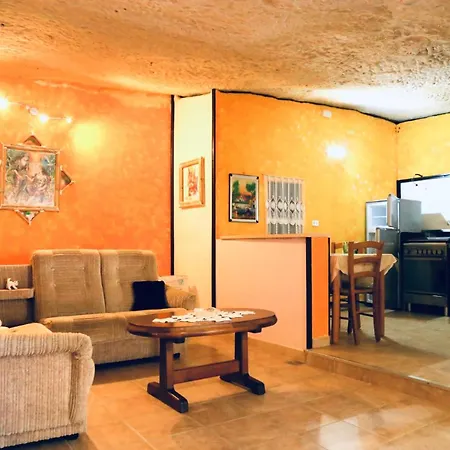 La Casa Nella Roccia * Pennapiedimonte