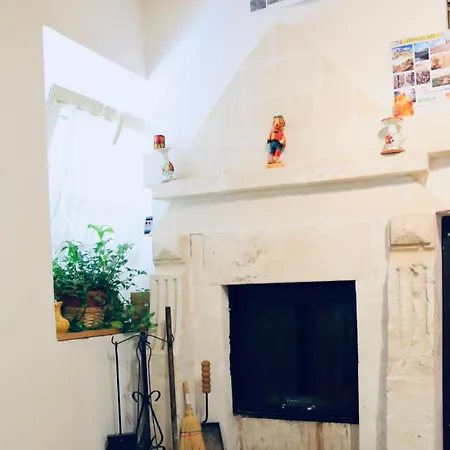 La Casa Nella Roccia